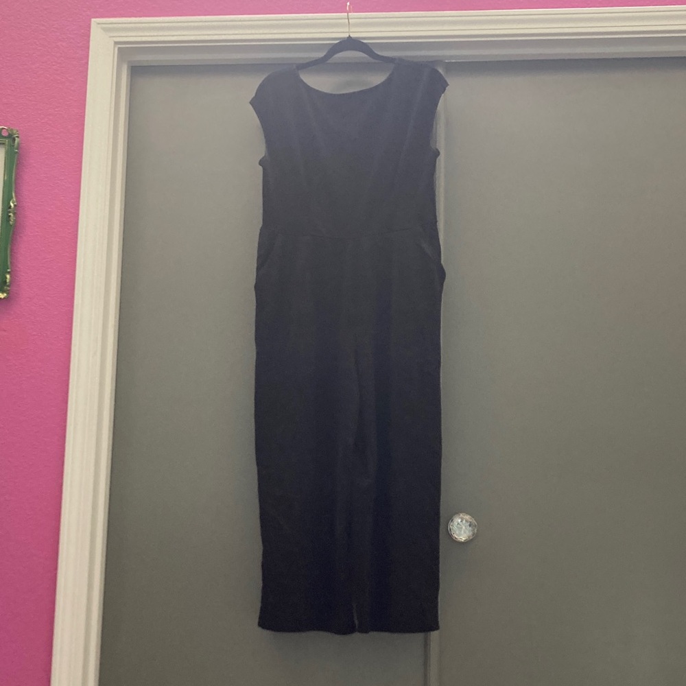 Old Navy Black Midi Dress